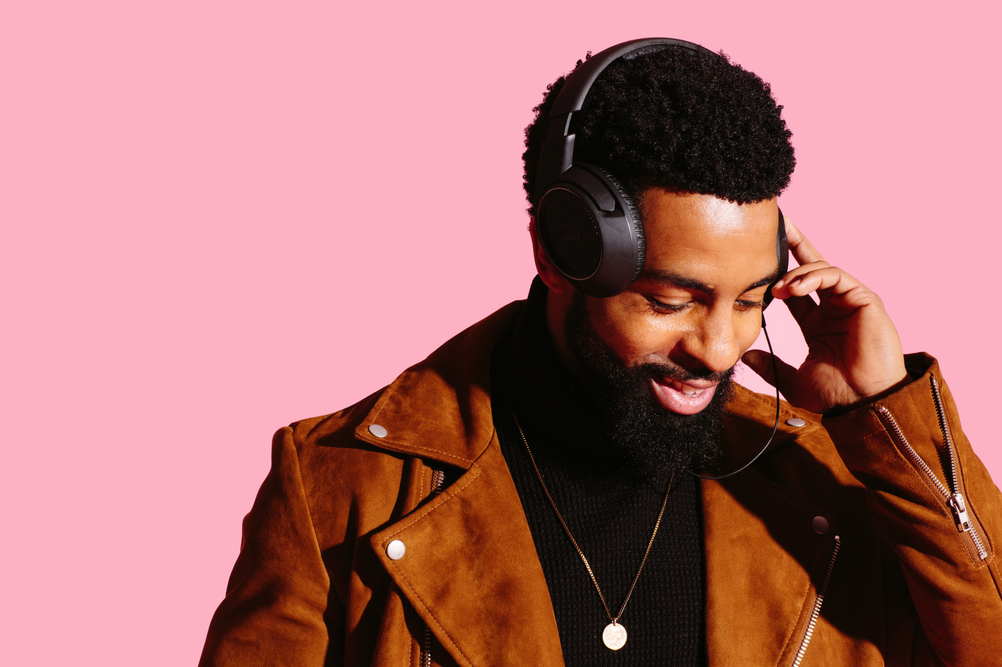listen to music without headphones